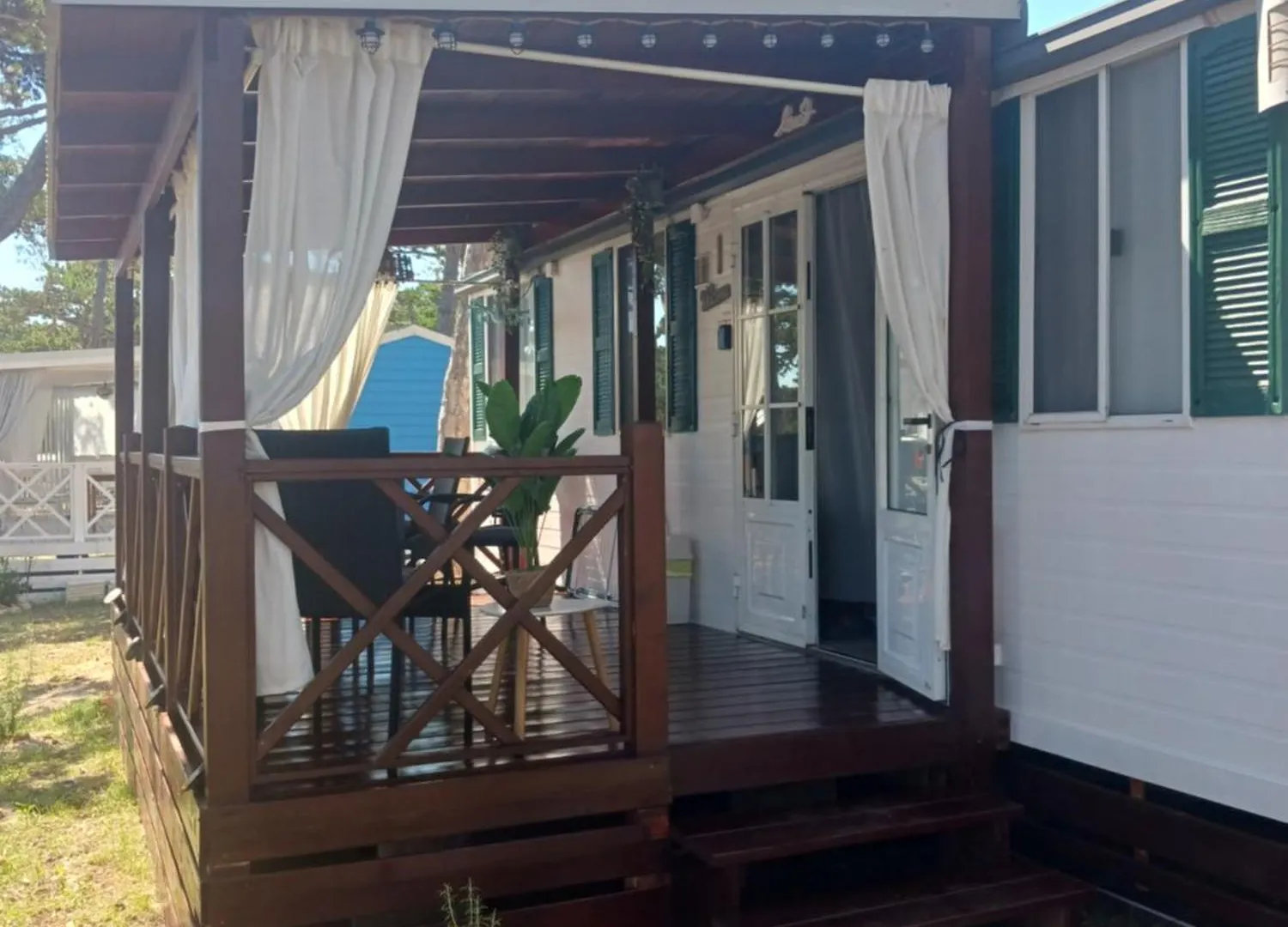 Mobile Home Paula Ražanac Kemp